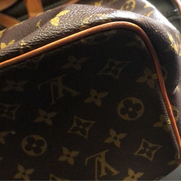 PALERMO PM  LOUIS VUITTON zipper closure - Picture 10 of 17
